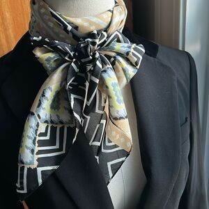 Silk Bindya Scarf, Made in India